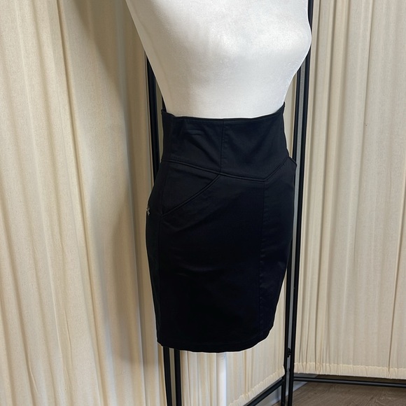 H&M BLACK ULTRA HIGH WAIST SKIRT SIZE XS/S OR 36 - Picture 3 of 11